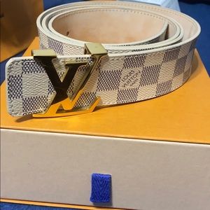 Louis Vuitton Men’s LV Initials Belt 110CM